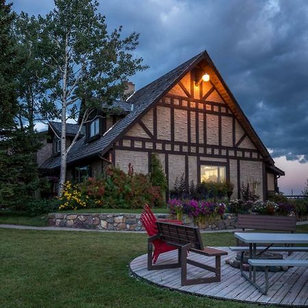 Rocky Ridge Country Lodge Mountain View ภายนอก รูปภาพ